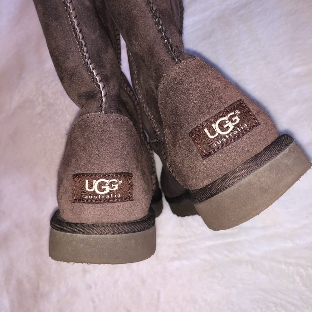 SOLD - tall brown uggs - Picture 4 of 6